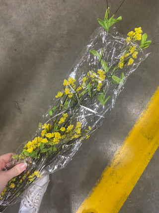 Twig/Berry Branch Yellow 41"