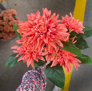 Dahlia Bush Pink 19.5"
