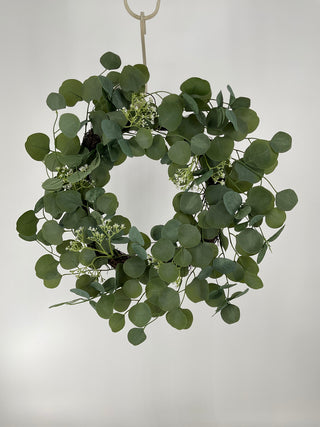 Eucalyptus Wreath Green 24"