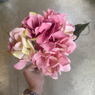 Hydrangea Stem Pink 33"